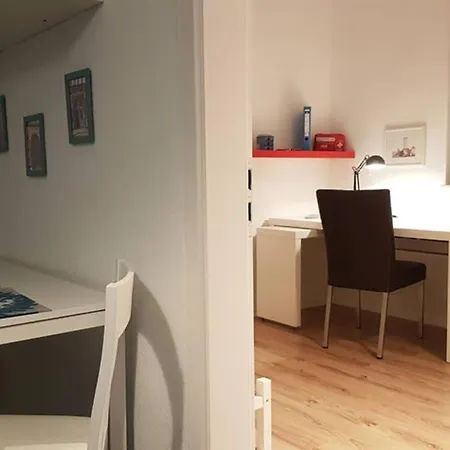 Vanille, Mit Eigenem Eingang, Ein Kleines Haus アパート