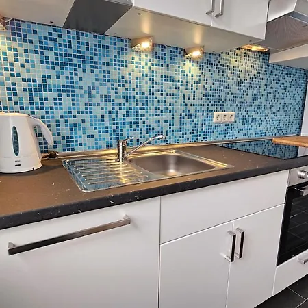 Vanille, Mit Eigenem Eingang, Ein Kleines Haus バート・ザルツフレン