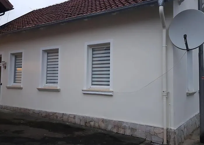 Appartement Vanille, Mit Eigenem Eingang, Ein Kleines Haus